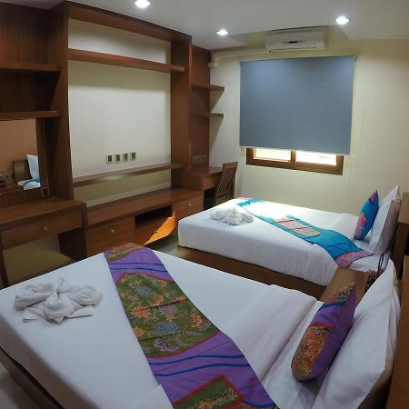 The Supara Bangkok Exterior photo